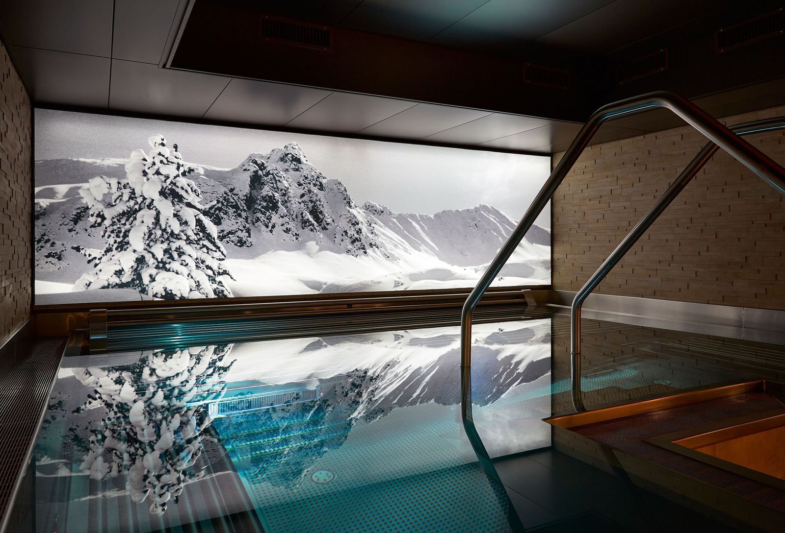 Hotele spa i wellness oferują zabiegi relaksacyjne oraz kompleksową odnowę biologiczną Luksusowe oazy relaksu oferują zabiegi dla ciała i duszy