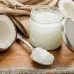Olej kokosowy a cholesterol, miażdżyca, nadciśnienie - co mówi nauka o jego wpływie na serce? dieta z olejem kokosowym codzienna 1771006734